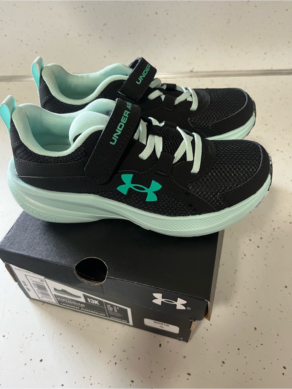 Under Armour Kids' Black and Mint Athletic Sneakers size 13K